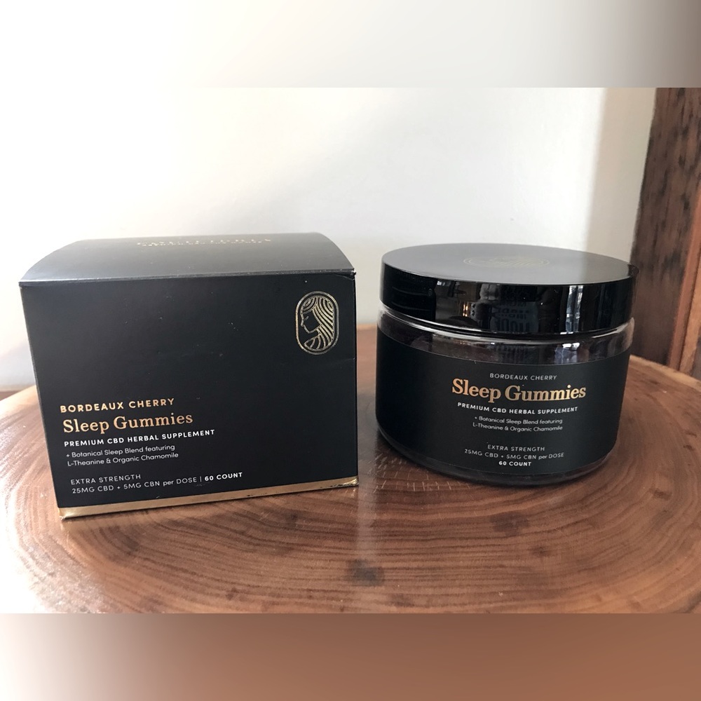Equilibria Sleep Gummies - Bordeaux Cherry